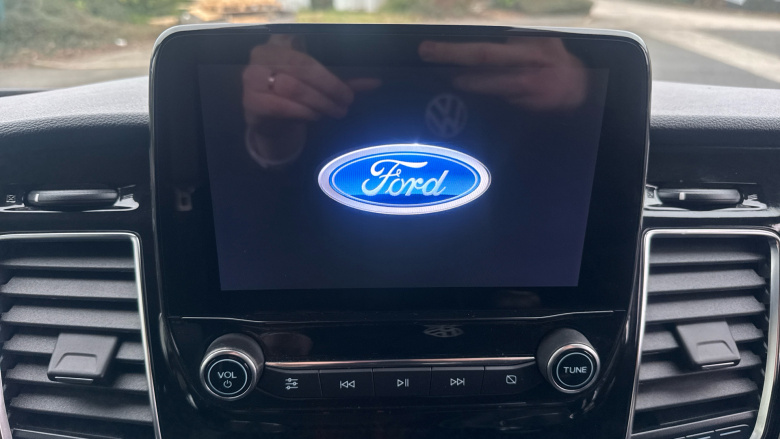 Ford Transit Custom 280 L1 Diesel Fwd 2.0 EcoBlue 130ps Low Roof Limited Van